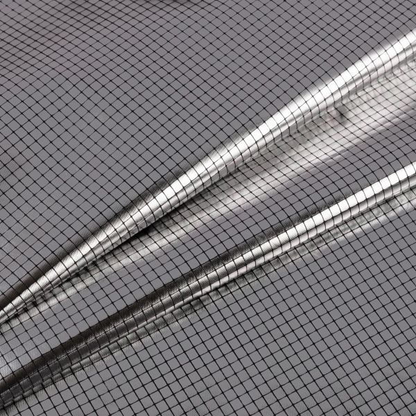 Ткань подкладочная фольгированная 65±2 г/м², 150х150±1 см, №02 черный рис. квадраты, Gamma FLTN