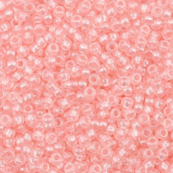 Бисер Preciosa прозрачный с перламутр. цвет.центром 10/0 (2.3 мм), круг.отв., 50 г, (08198)