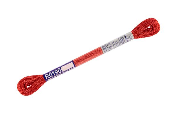 Мулине Gamma вискоза 100%, цв.R0190 красный, 12 мотков по 8 метров