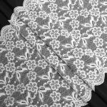 Кружево бельевое эластичное 400 мм / 3.4 метра, цвет белый