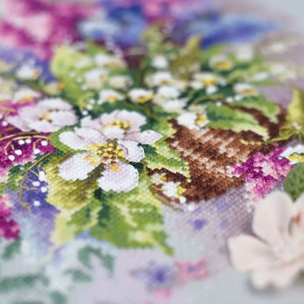 Набор для вышивания нитками Чудесная игла 101-305, Ландыши и сирень, 28x23 см