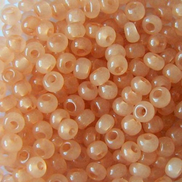 Бисер Preciosa алебастр окрашенный 10/0 (2.3 мм), круг.отв, 50 г, (02111)