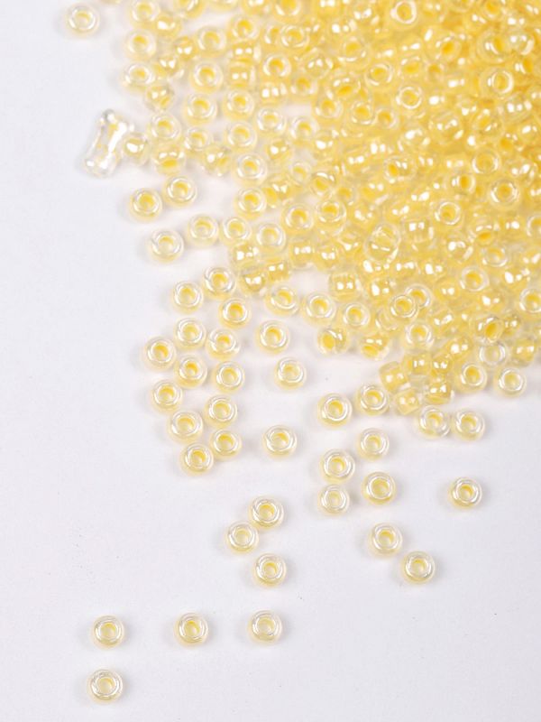 Бисер Preciosa 10/0 (2.3 мм), 50 г, CTC цв. 38681/331-19001