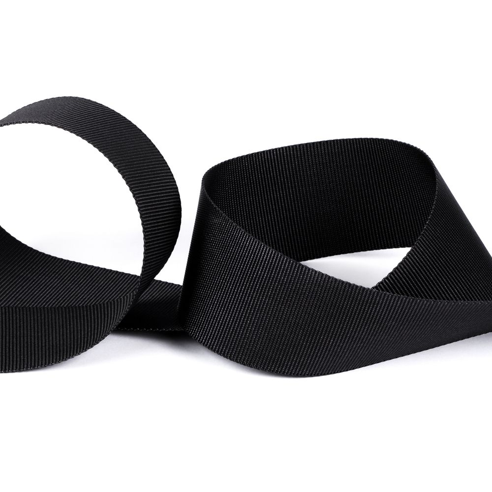 Стропа (ременная лента) 50 мм / 30 метров, толщ. 0.85 мм, [32.39 г/пог.м], 100% п/а, 001 черный, Gamma 9с767