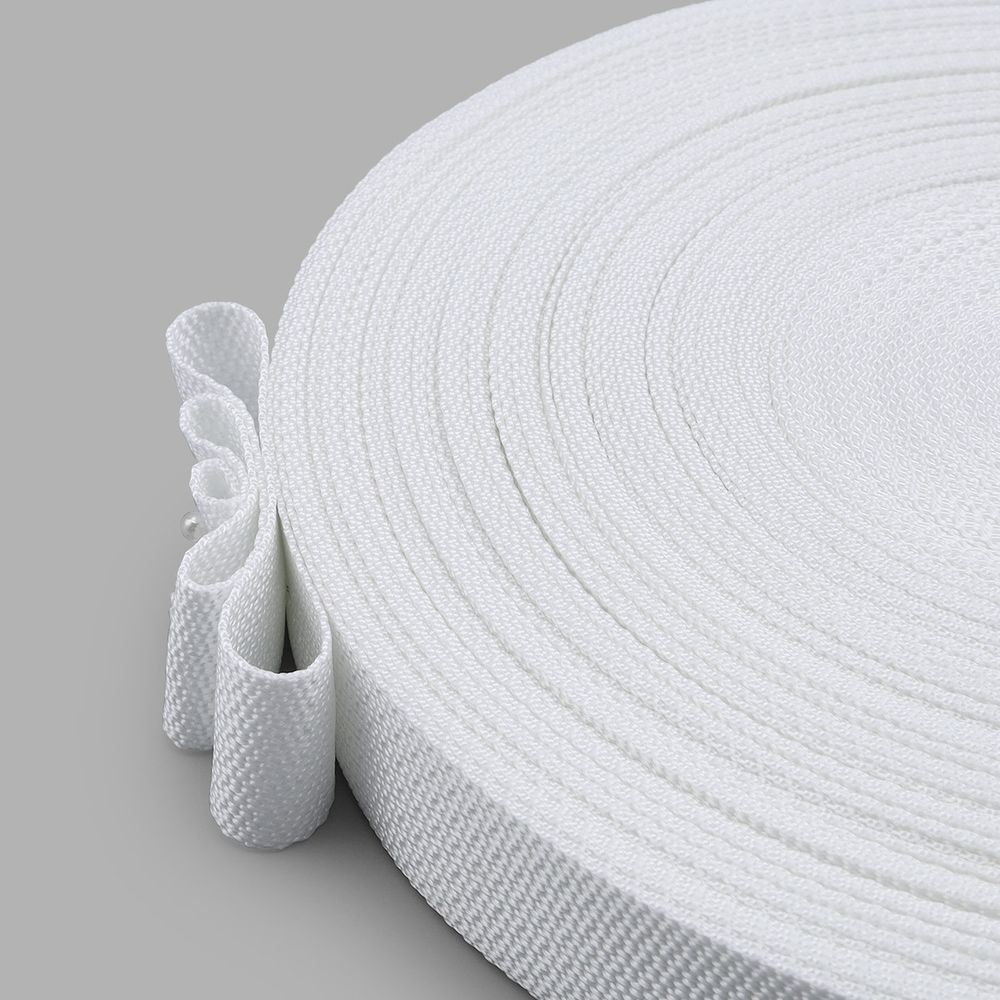 Стропа (ременная лента) 30 мм / 50 метров, толщ. 0.5 мм, [20.5 г/пог.м], 100% п/э, 003 белый