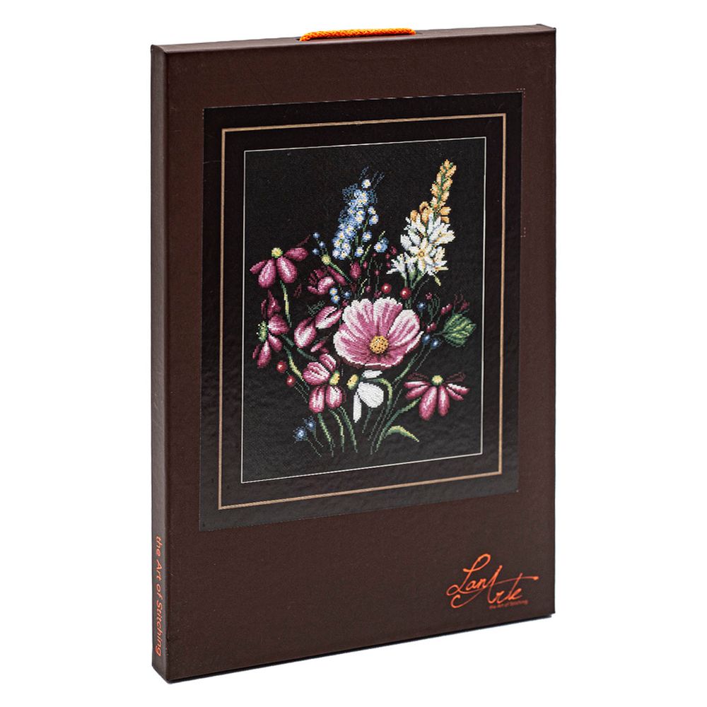 Набор для вышивания нитками Lanarte, Букет 31х36 см