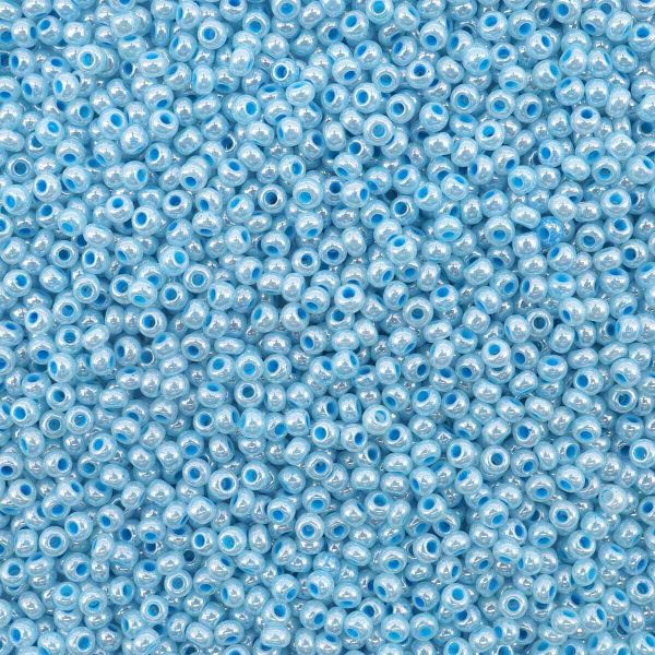 Бисер Preciosa эффект алебастра с блест.покрытием и цв. центром 10/0 (37365), круг.отв., 500гр