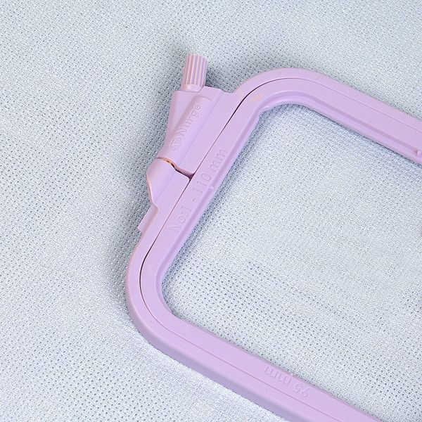 Пяльцы-рамка Nurge пластиковые 110х95 цв.фиолетовый