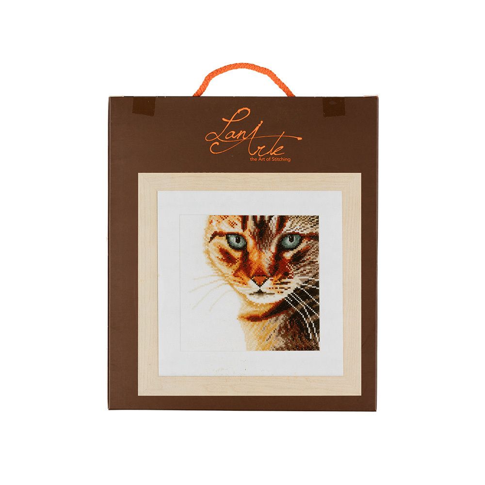 Набор для вышивания нитками Lanarte, Взгляд кота 17х17 см