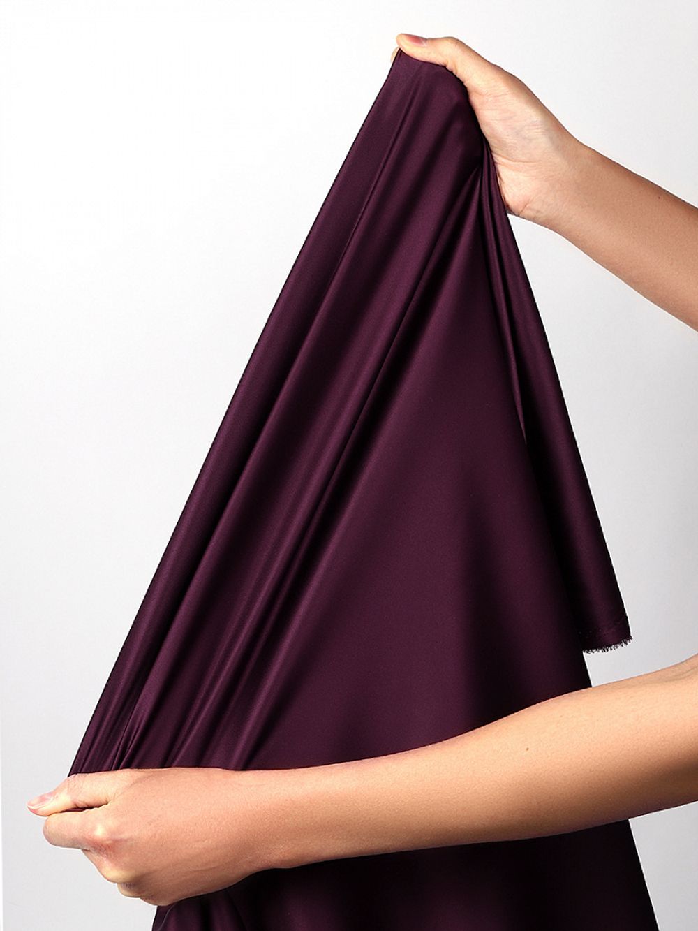 Атлас стрейч для нижнего белья 107 г/м², 125 см / 25 метров, 0180 цв.117 бордо