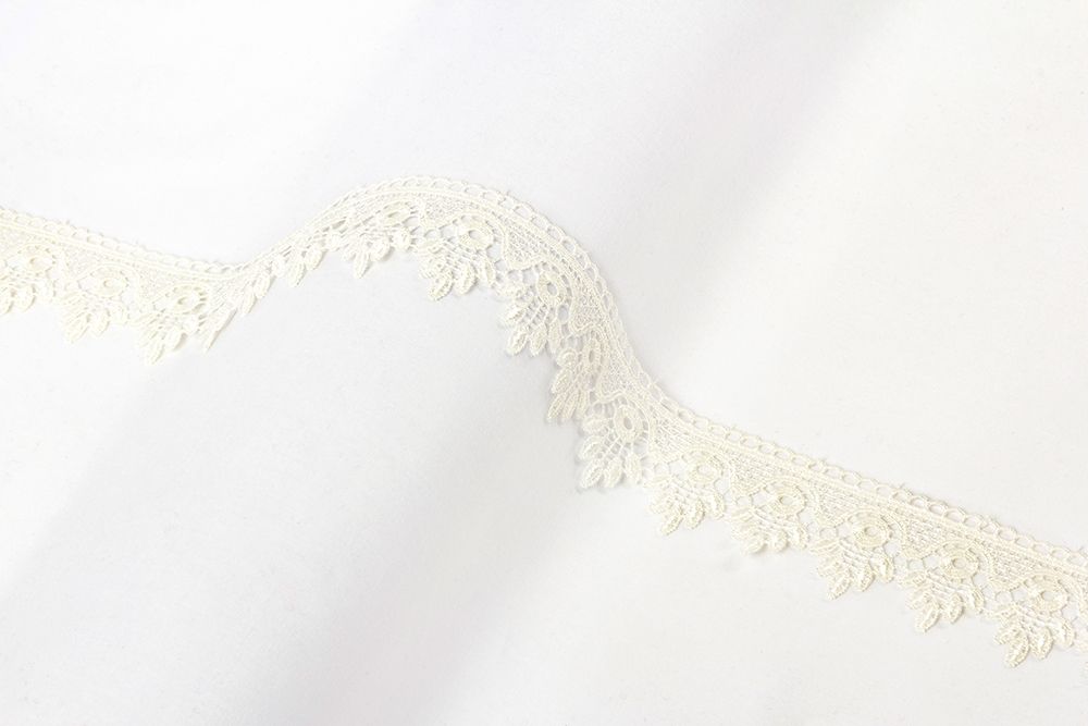 Кружево гипюр (плетёное) 40 мм / 8.8 м, кремовый, Gamma GGM-4001