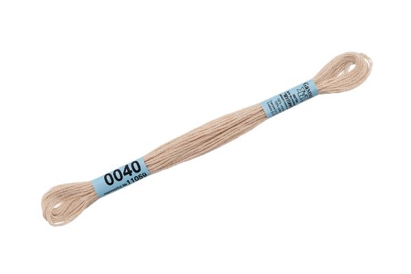 Мулине Gamma 100% хлопок, цв.0040 кремовый, 24 мотка по 8 метров