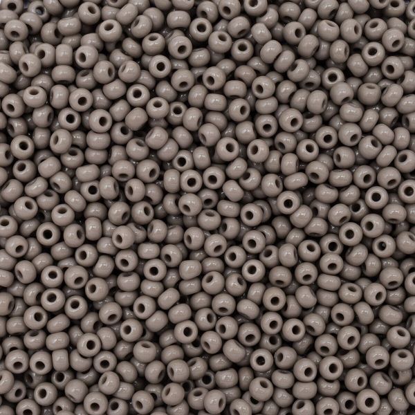 Бисер Preciosa непрозрачный, 10/0 (43020), круг. отв., 500 г