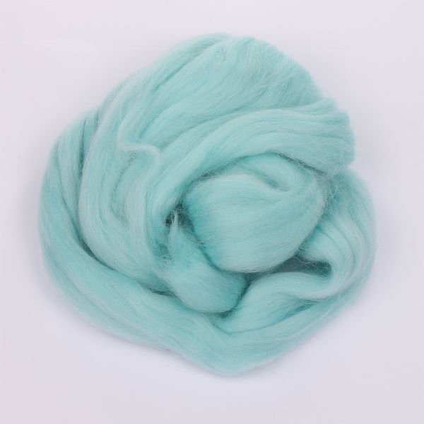 Шерсть для валяния Пехорка Гребенная лента п/тонкая 1х50 г (27-28 мкр), 411 мята