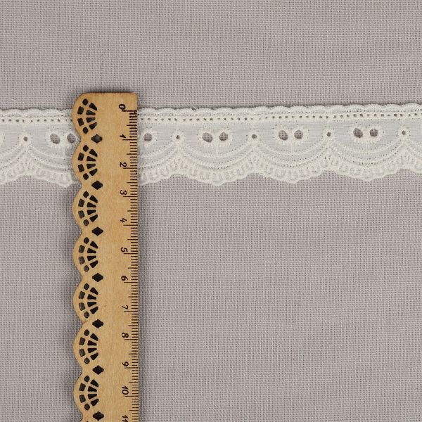 Кружево шитьё хлопок.9772 25 мм, цв.F102 молочный, уп.13.71м, Kruzhevo