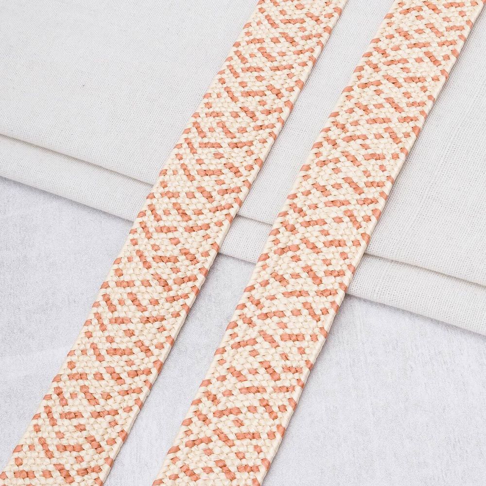 Стропа (ременная лента) 40 мм / 45.72 метра, [48.20 г/пог.м], с принтом эластичная, ZH821 бежевый/коричневый, 3Al294