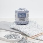 Пряжа Люблю вязать Пайетки / уп.2 мот. по 50 г, 260 м, 072 серебро/серебро