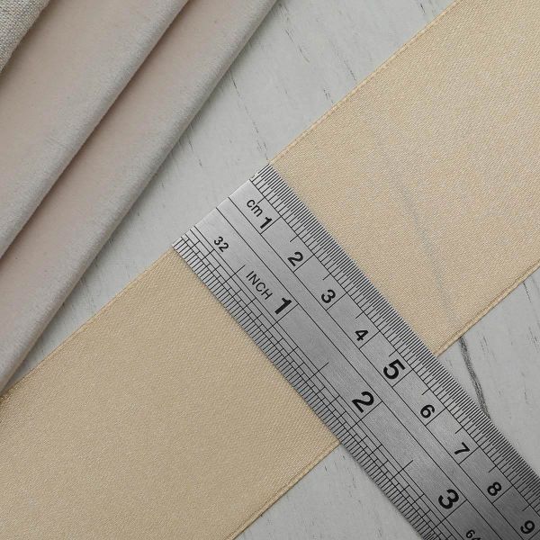 Лента атласная 1-сторонняя 50.0 мм / 22.86±1 метров, 054 золотисто-бежевый, Globus