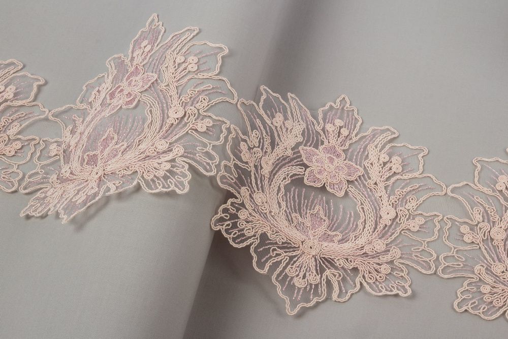 Кружево на сетке широкое 195 мм / 11 м, розовый, Gamma GFLM-24130