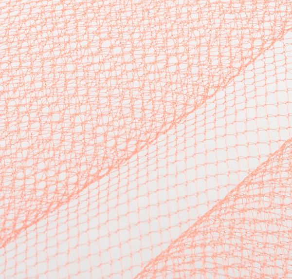 Фатин на шпульке средней жесткости, 100% нейлон, 150 мм, 04 персиковый, 22,86м, Gamma FTN/R