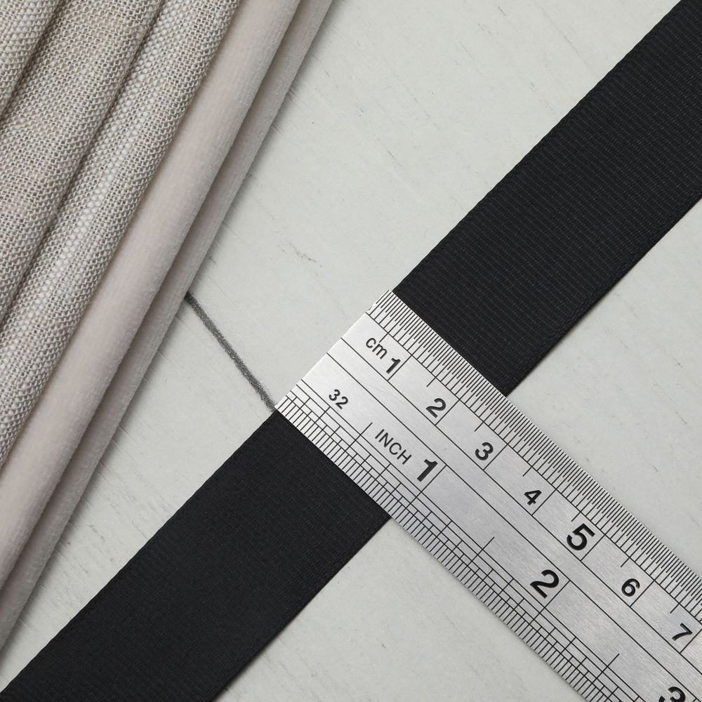 Лента репсовая (в рубчик) 25.0 мм / 18,28м (аналог 7702721) (160 черный)