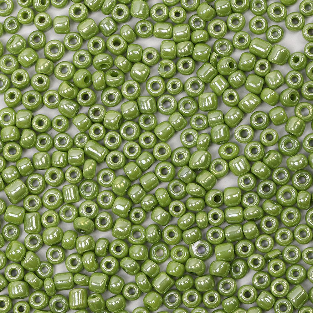 Бисер Magic4Hobby 6/0 (4.1 мм), 450 г, цв. 124, арт. OL.6/0