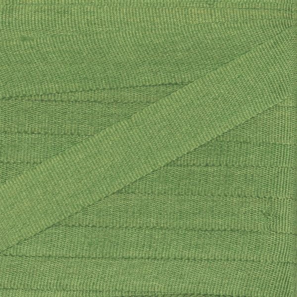 Лента (тесьма) шелковая 7.0 мм / 45.5±0.5 метров, №210 св. зеленый, Gamma SR-7