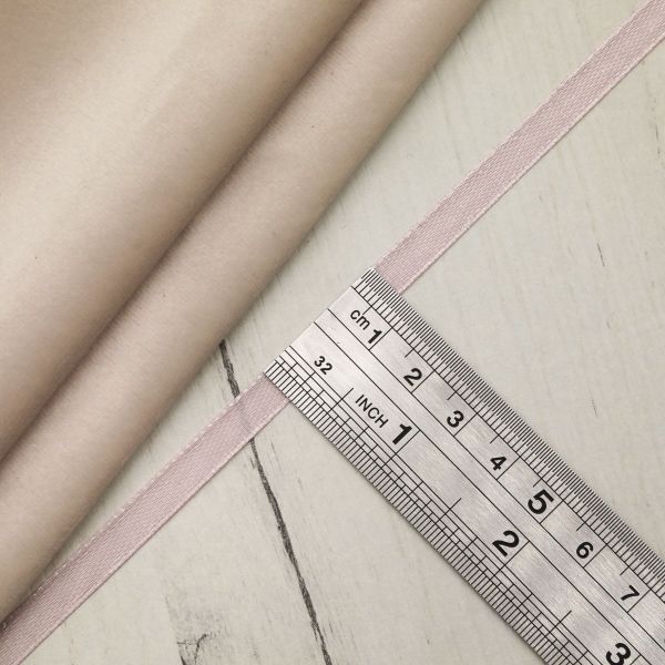 Лента атласная 1-сторонняя 6.0 мм / 22.86±1 метров, 146 кремовый, Globus