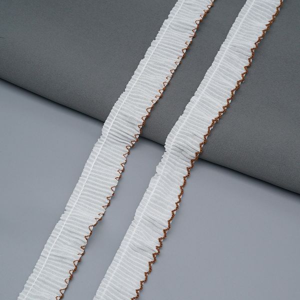 Кружево плиссированное 25 мм, / 45.72 метра, складка плиссе, 03 белый/коричневый