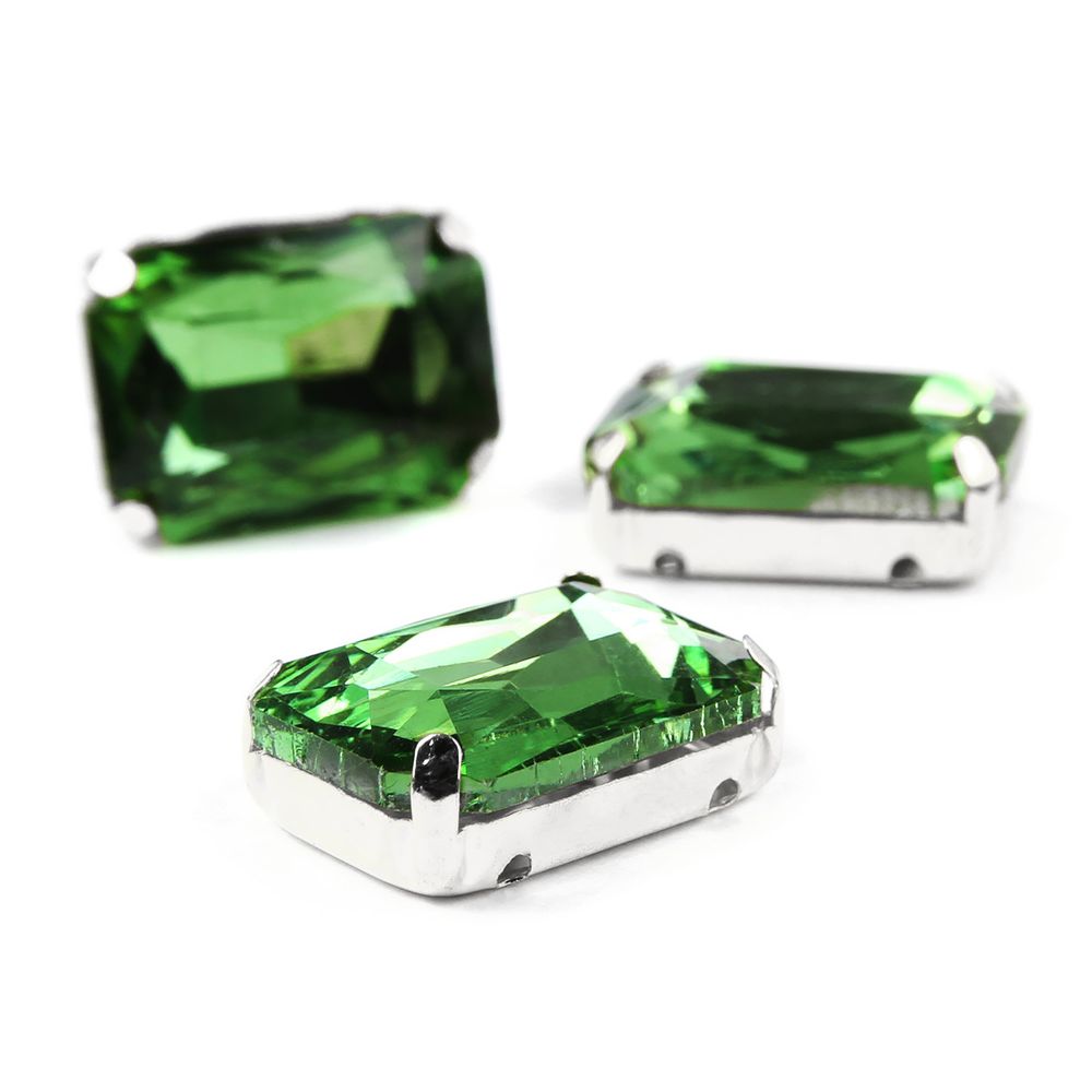 Хрустальные стразы в цапах прямоугольные (серебро) изумрудный 13х18мм, 3 штук Astra&Craft, ПЦ007НН1318