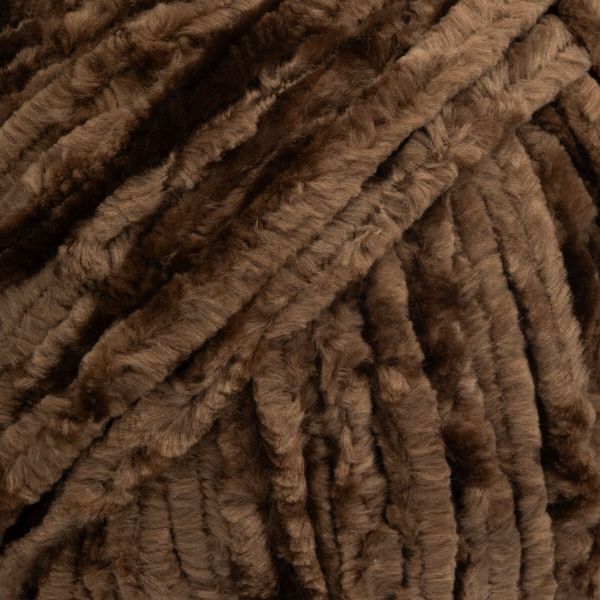 Пряжа Вязь Велюровая 120 / уп.3 мот. по 100 г, 120 м, 20 коричневый