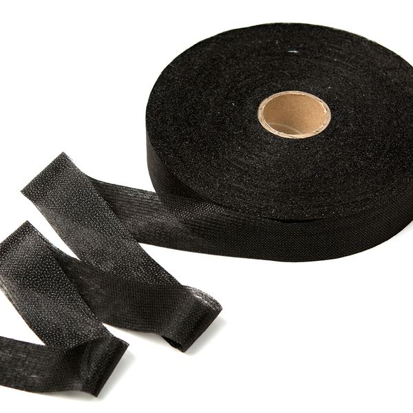 Лента клеевая нитепрошивная по долевой 30 мм / 100 метров, черный