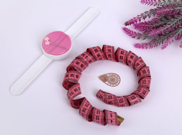 Сантиметр поливинилхлорид 200 см, 1 шт, розовый/ черный, Micron CES-200B