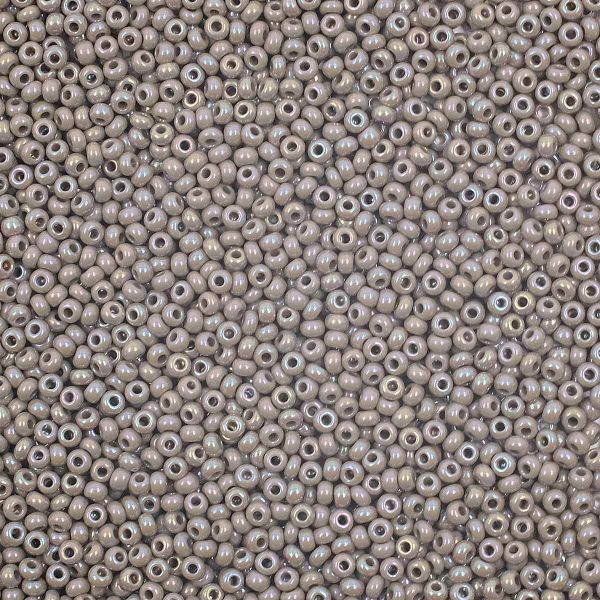 Бисер Preciosa непрозрачный с радужным покрытием, 10/0 (44020), круг. отв., 500 г