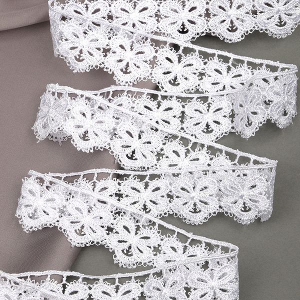 Кружево гипюр (плетёное) 30 мм, диз. 128, цв.1 белый, уп. 9 м, Kruzhevo