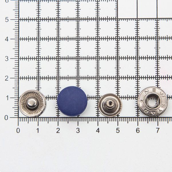 Кнопка Альфа (S-образная) ⌀15.0 мм, ≈72 шт, шляпка пластик + отв.части МЕТАЛЛ, 569 т.синий + отв.части чер.никель, NEW STAR