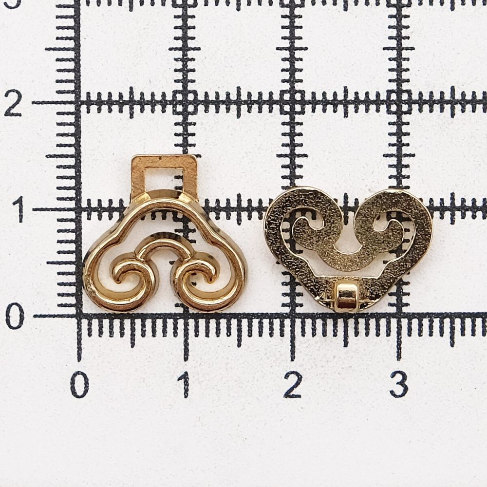 Крючки пришивные декоративные 24х15 мм, золото, 6 шт