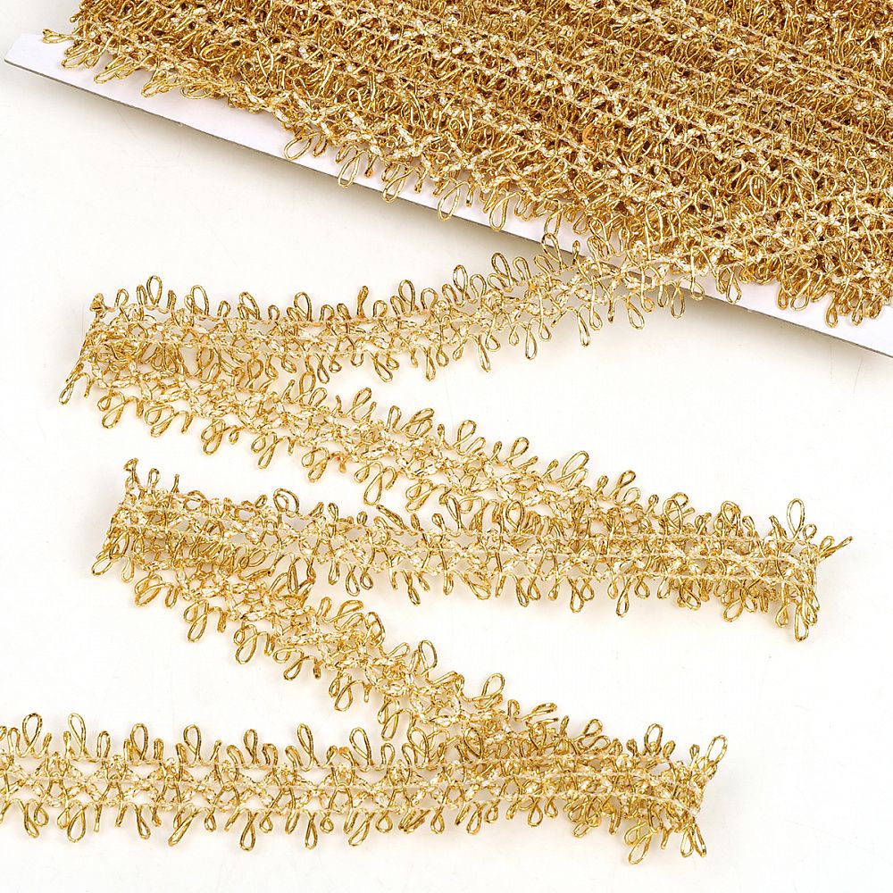 Тесьма отделочная 28 мм, 9447 цв.золото уп.13.71м