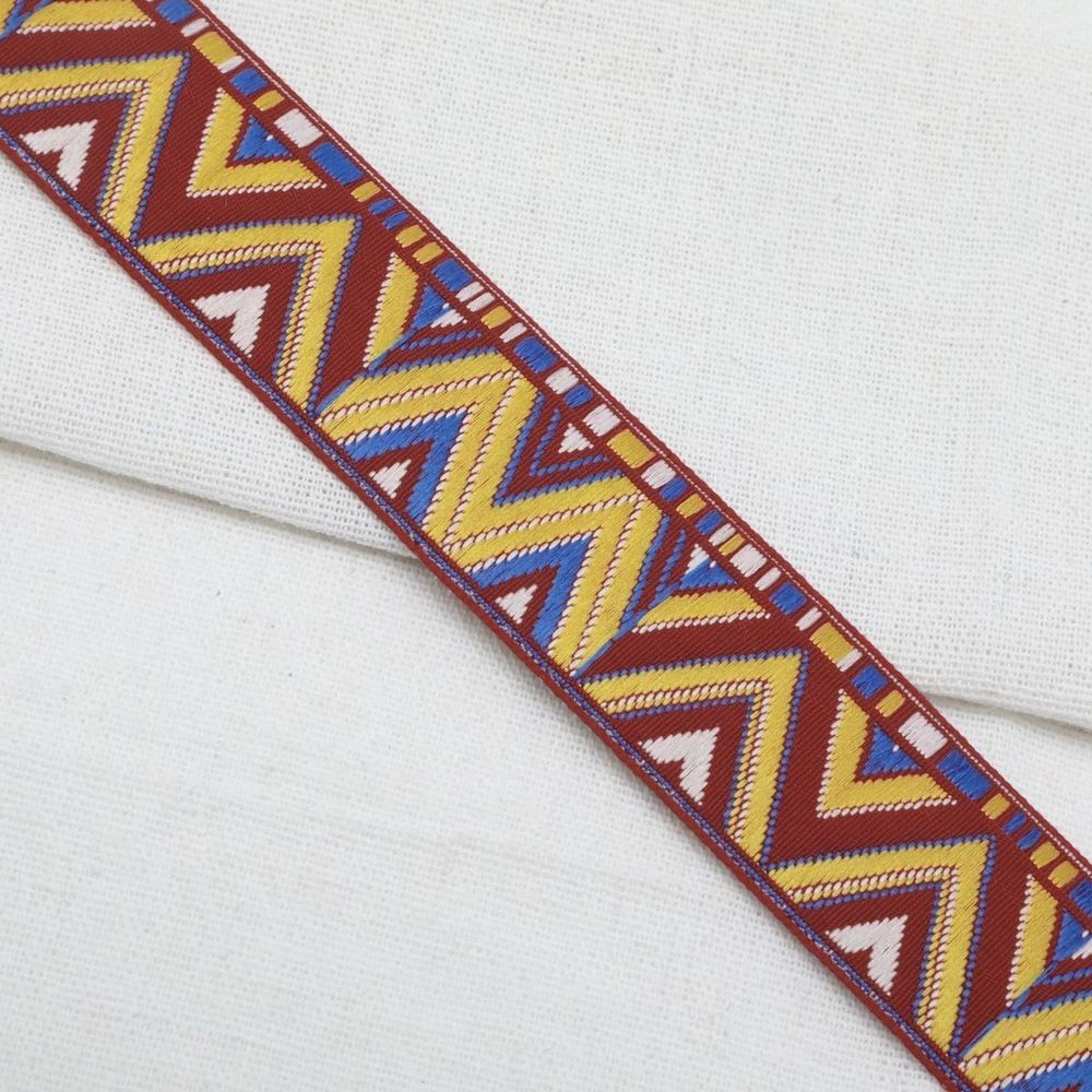 Лента (тесьма) жаккардовая 32.0 мм / 25±1 метров, рис. 8992, (красный/желтый/синий) С1853Г17