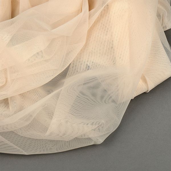 Сетка бельевая эластичная 51 г/м², шир.150 см / 50 метров, KN067 бежевый /03128209.067/