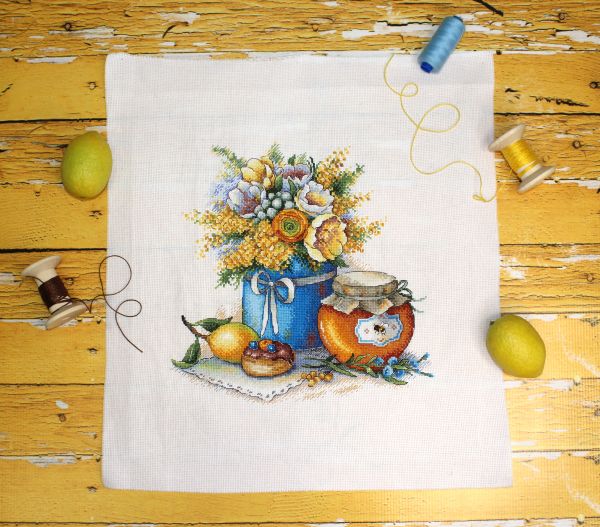 Набор для вышивания нитками МП Студия, Медовое удовольствие 26х26 см