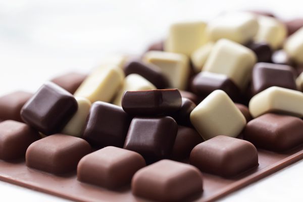 Форма силиконовая для конфет 29.7х17.5х1 см, квадратные -35 ячеек, S-Chief SPC-0135