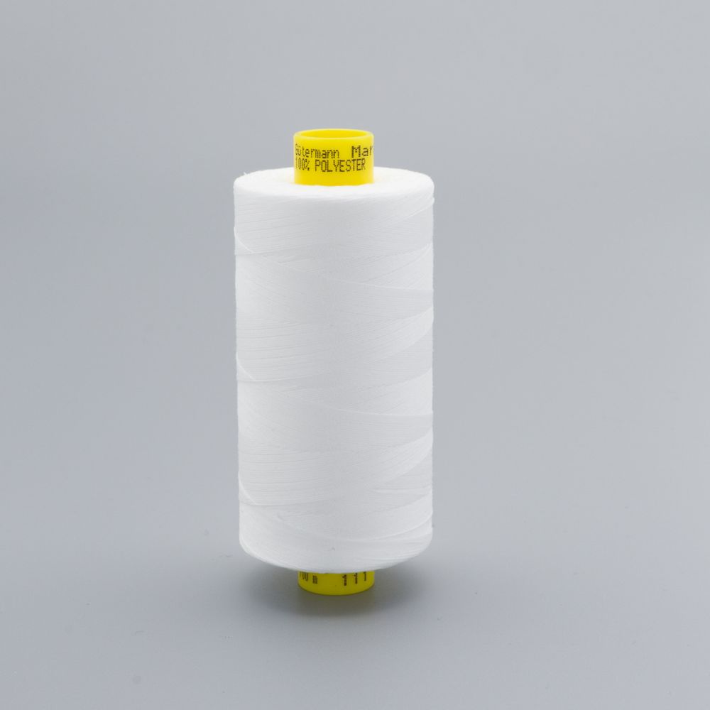 Нитка универсальная Gutermann Mara 70/2, 700 м, 1/702170, цв. 111 айвори, 1 катушка
