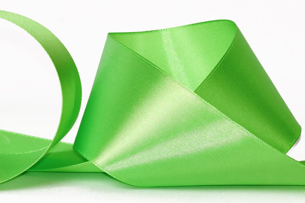 Лента атласная 1-сторонняя 50.0 мм / 33±2 метра, 089 св-салатовый, Gamma