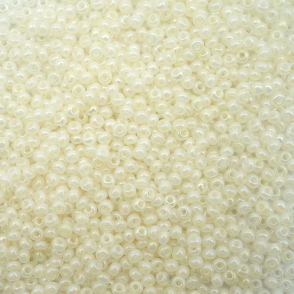 Бисер Preciosa 10/0 (2.3 мм), 50 г, жемчужный, цв. 57206