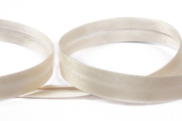 Косая бейка атласная 15 мм / 5 шт по 5.4 метра, №084 кремовый, Gamma GK-15P