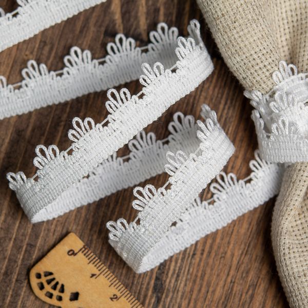 Кружево вязаное (тесьма) 17 мм диз. 953, цв.003 белый, уп. 25 м, Kruzhevo