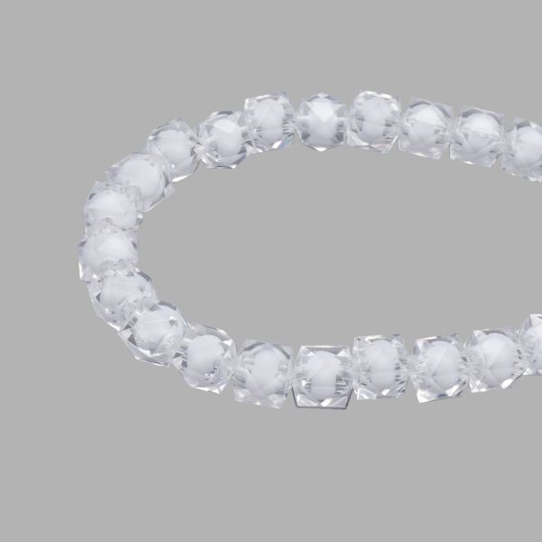 Бусины акрил ⌀8 мм, в цвете с белой сердцевиной, граненый куб, 500 г, Astra&Craft (прозрачный)