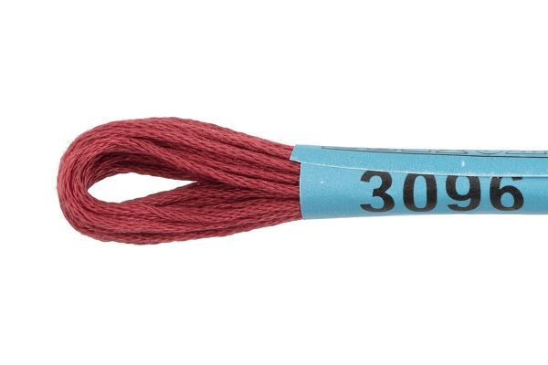 Мулине Gamma 100% хлопок, цв.3096 т.розово-бежевый, 24 мотка по 8 метров