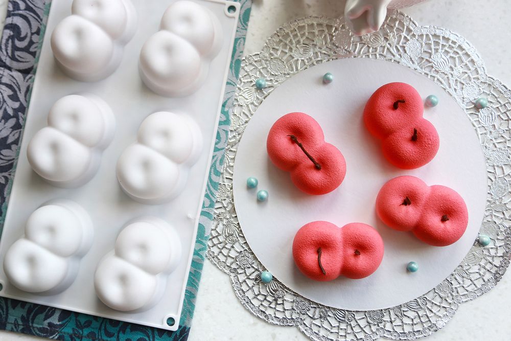 Форма силиконовая для пирожных 29.8х17.2х4.2 см, фрукты -6 ячеек, S-Chief SPC-0314